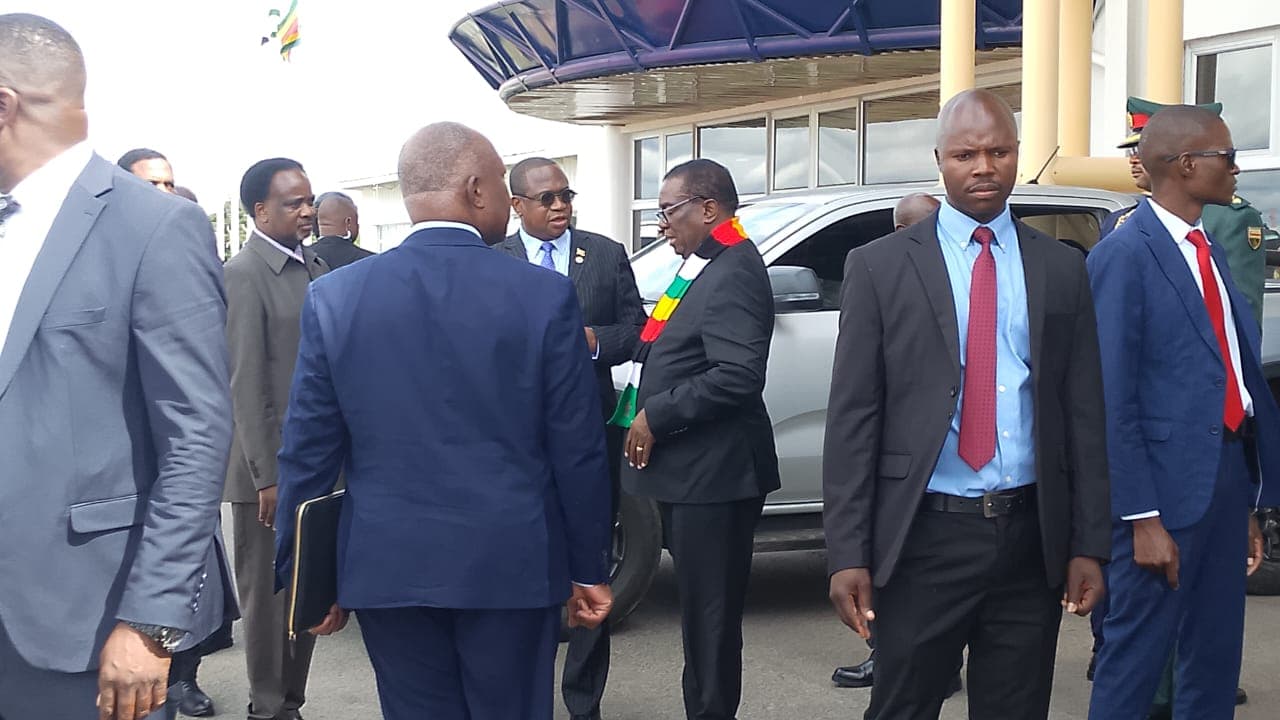 Mnangagwa addresses ZANU-PF politburo in Harare on reforms for agriculture and health